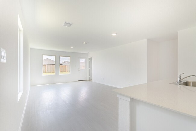 Building Photo - 31342 Black Cherry St