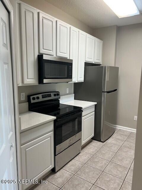 Building Photo - 7801 Point Meadows Dr