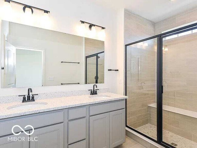 Building Photo - 1740 Blenker Dr