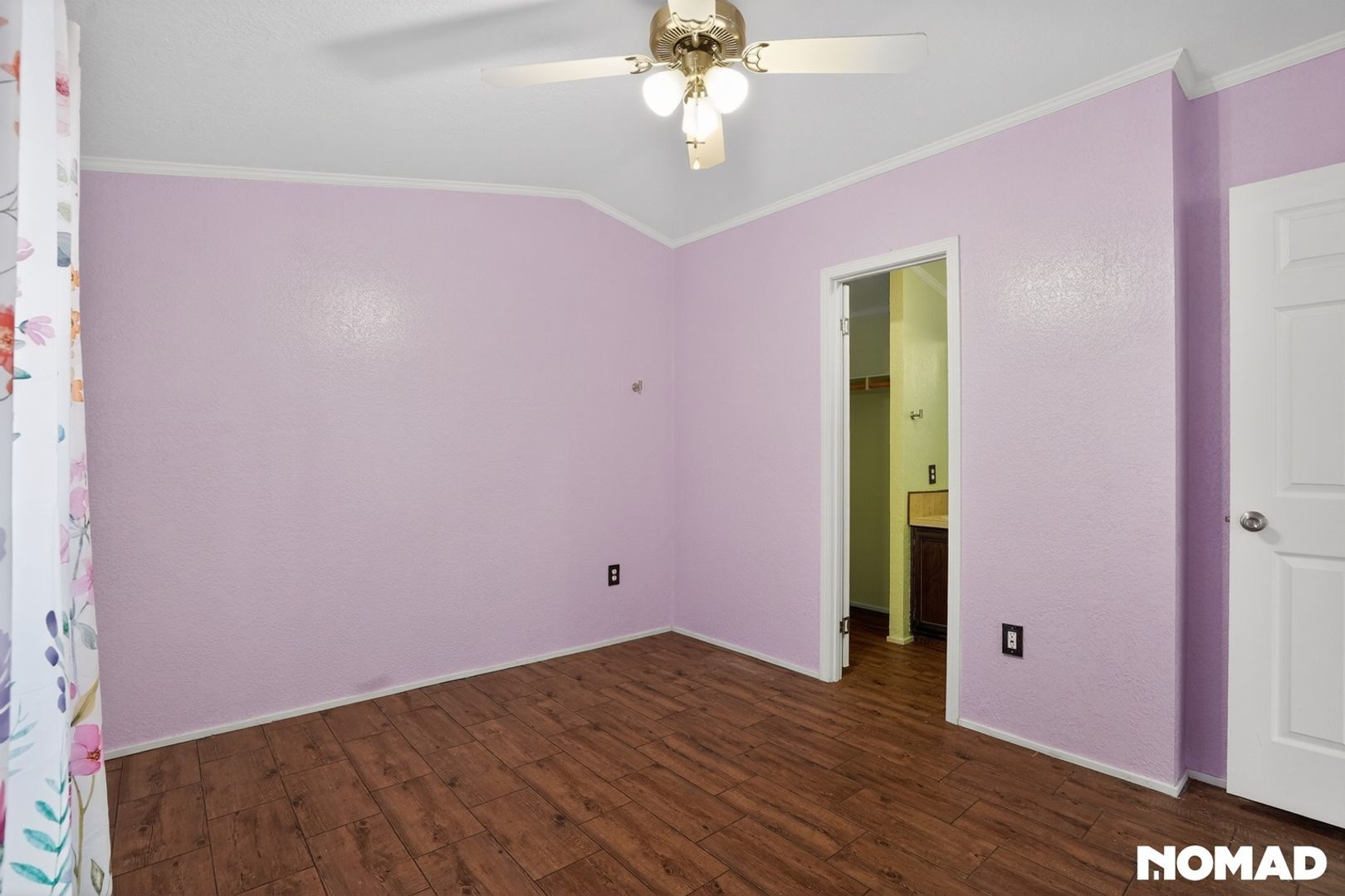 Building Photo - 4206 Pine Ln