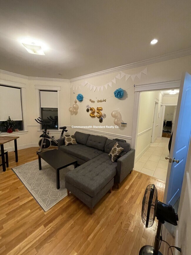 Building Photo - 1340 Commonwealth Ave