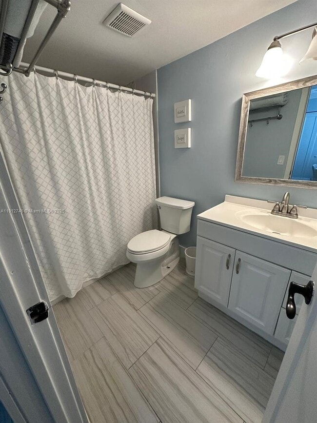 Building Photo - 10040 NW 9th St Cir