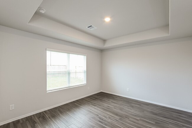 Building Photo - 3001 Paintbrush Dr