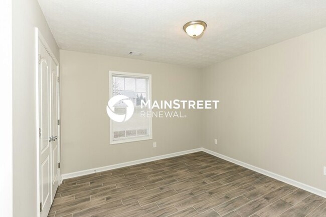 Building Photo - 3 Bedroom Pet-Friendly Home in COVINGTON, GA with Main Street Renewal