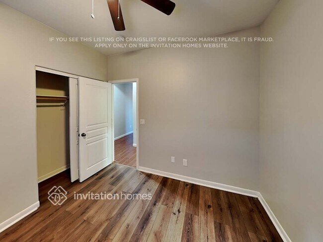 Building Photo - 2555 W Lynne Ln