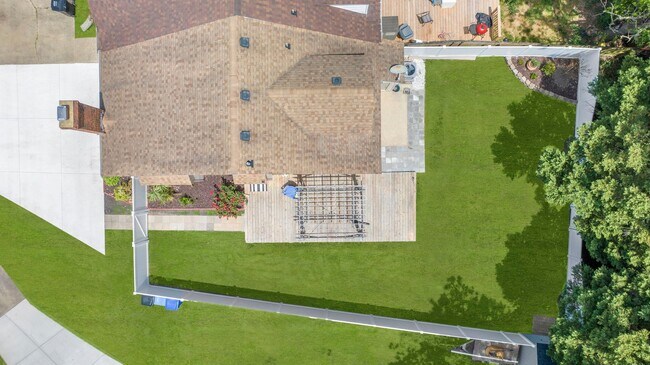Building Photo - Dam Neck Estates Townhomes