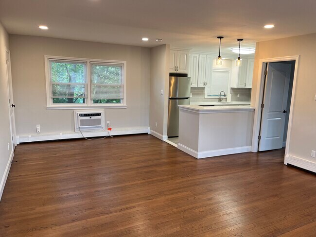 Dining Area - 1205 Little Neck Ave