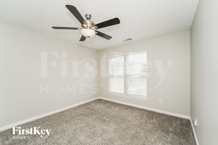 Building Photo - 11831 Guildhall Ln