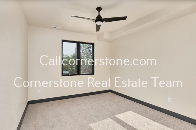 Building Photo - 3135 Trenton Pk Grv