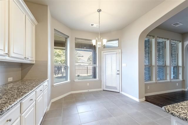 Building Photo - 6808 Badlands Dr