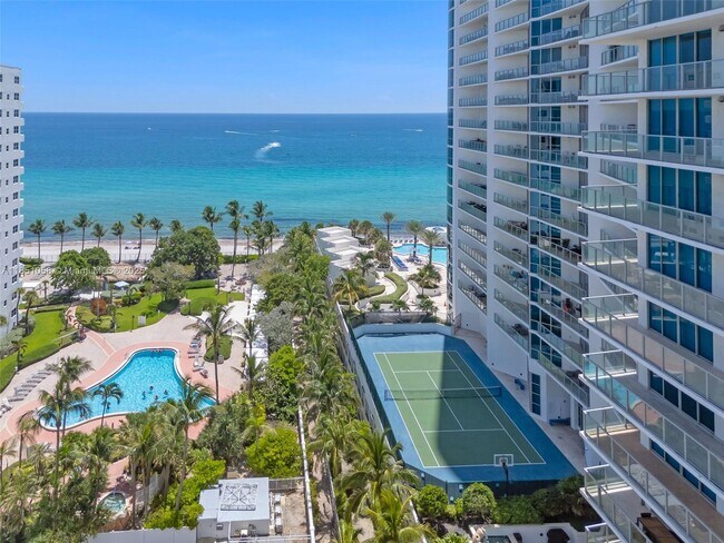 Building Photo - 3101 S Ocean Dr