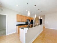 Building Photo - 444 N Central Ave