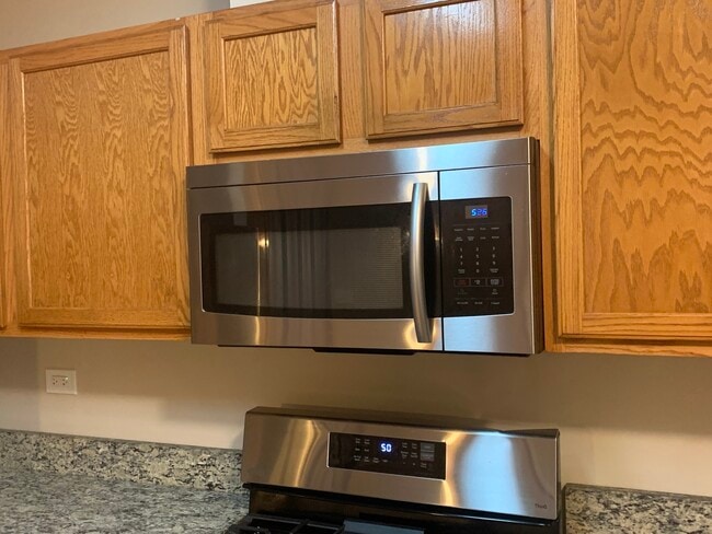 Building Photo - 1777 Concord Dr