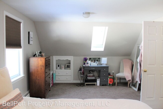 Building Photo - 3 br, 2 bath House - 2 Fox Run Road