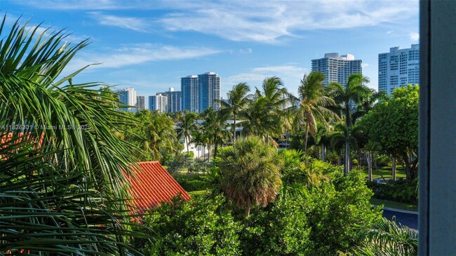 Building Photo - 3199 S Ocean Dr