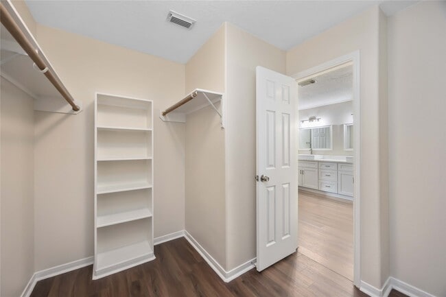 Building Photo - 19551 Dawn Canyon Rd