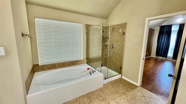 Building Photo - 3811 Windmill Creek Dr