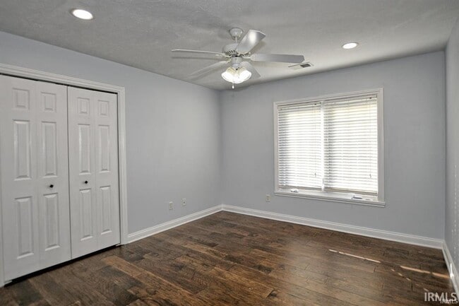 Building Photo - 4422 Wynbrooke Dr