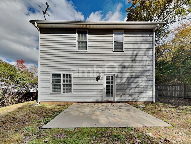 Building Photo - 12424 Winget Rd