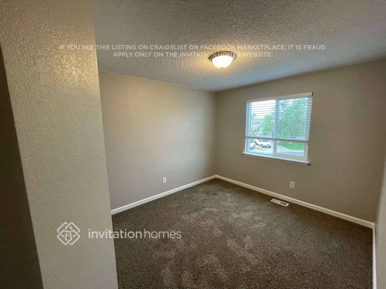 Building Photo - 5480 S Nepal Ct