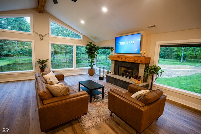 Building Photo - 3463 Plum Creek Rd