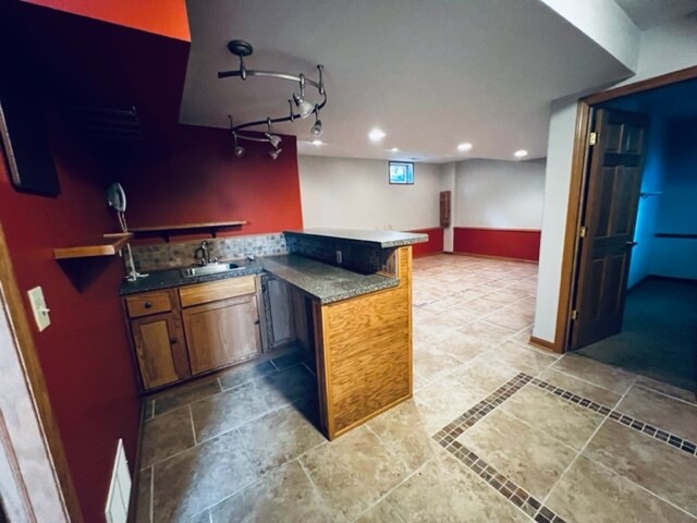 Building Photo - 4848 Poppleton Ave