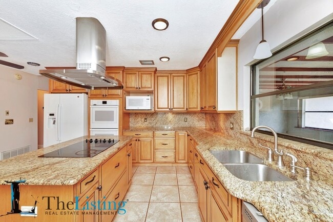 Building Photo - 1108 Marcus Ct