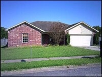 Building Photo - 100 Corbin Cir