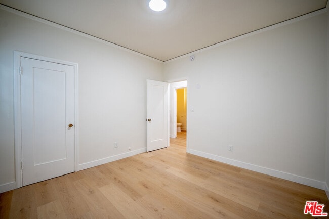 Building Photo - 1328 2nd Ave
