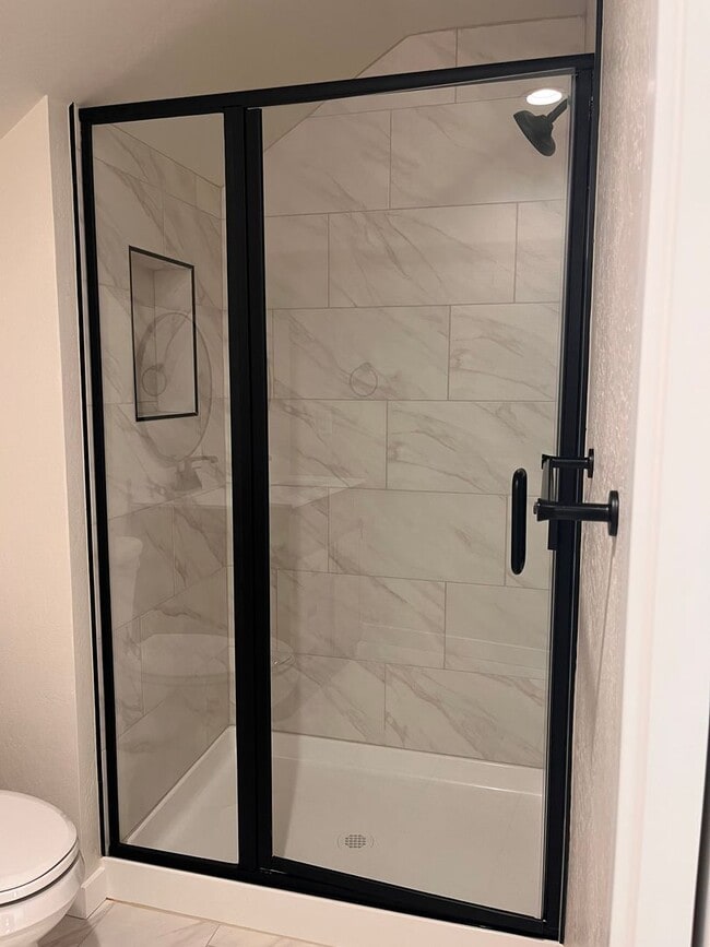 Building Photo - 315 N 1st St