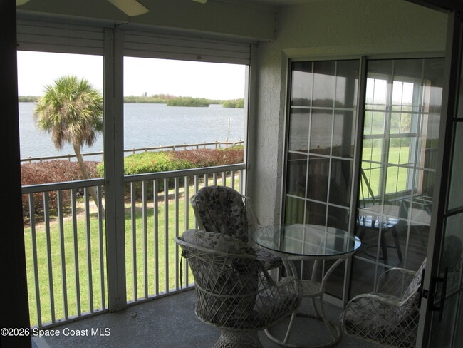 Building Photo - 630 S Brevard Ave