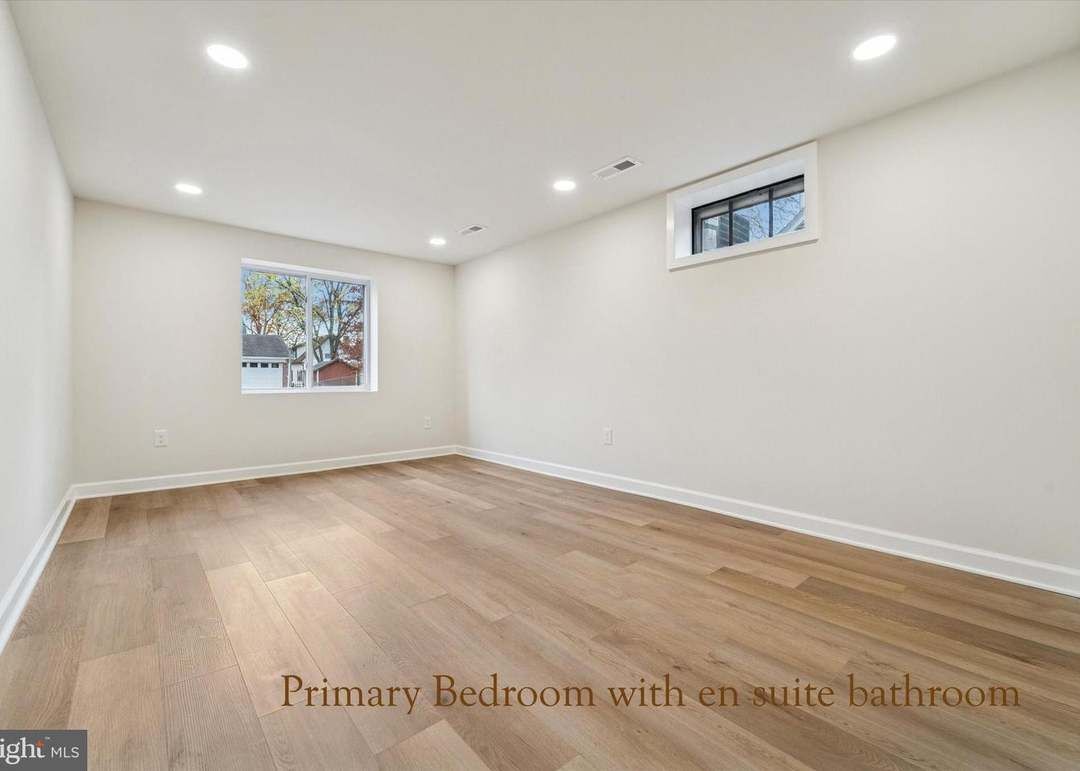 Building Photo - 646 Willow St