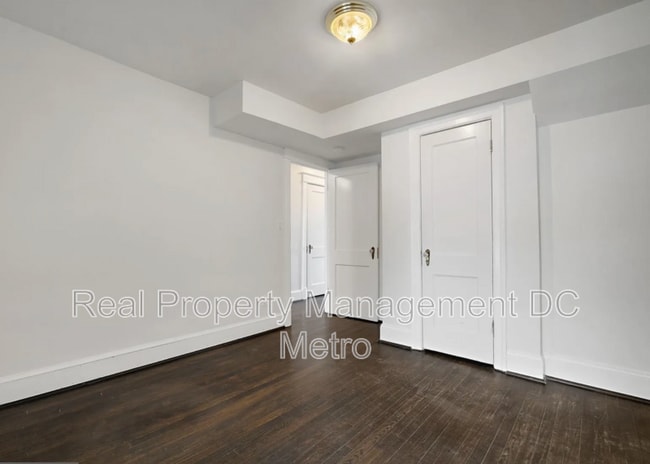 Building Photo - 1397 Sheridan St NW