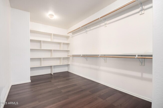 Building Photo - 7842 W Andrea Dr