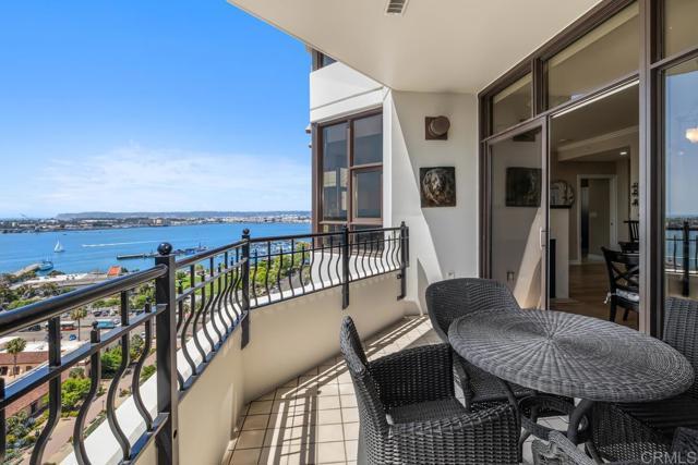 Building Photo - 700 W Harbor Dr