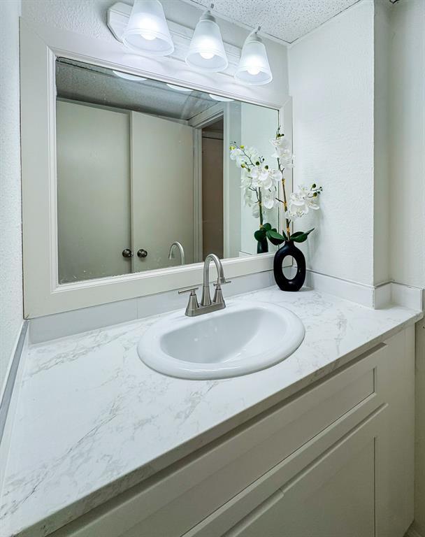 Building Photo - 5810 Sweeney Cir