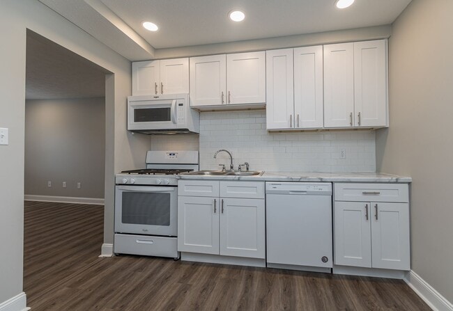 Building Photo - NEW UNITS AVAILABLE SOON!