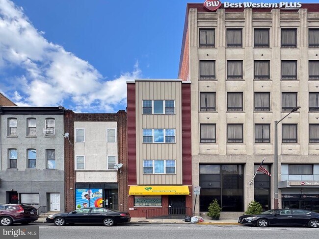Primary Photo - 1231 Vine St