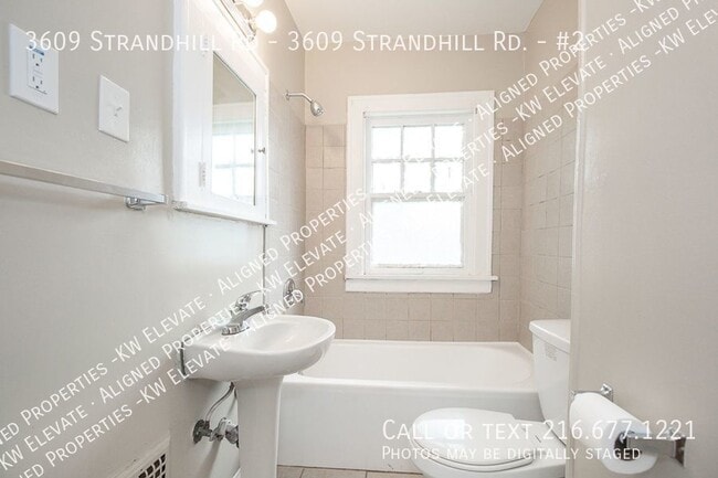 Building Photo - 3609 Strandhill Rd