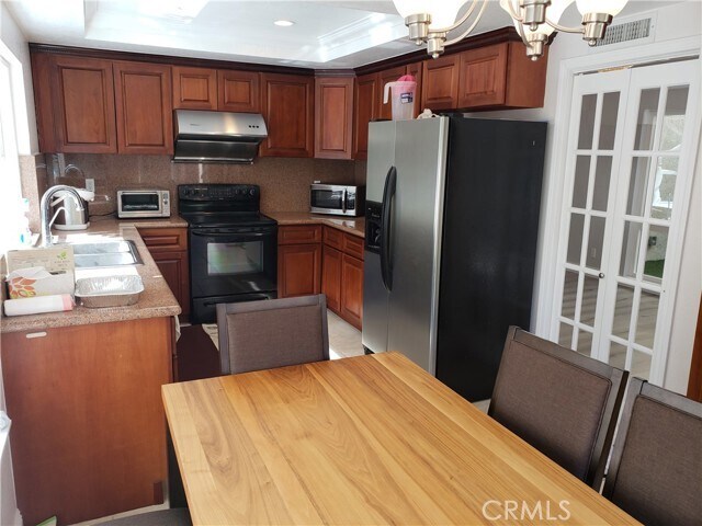 Building Photo - 2015 Clear River Ln