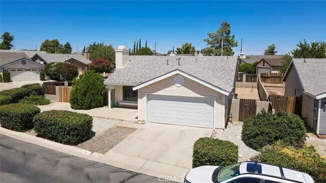 Building Photo - 14334 Poplar St