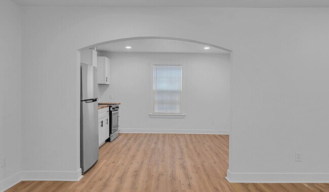 Building Photo - Newly renovated 3-bedroom, 2-bath in Waco - Available NOW!