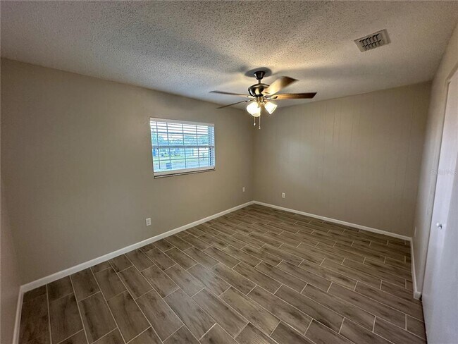 Building Photo - 7126 Leighton Way