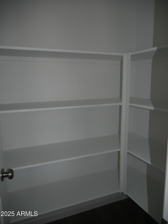 Building Photo - 1397 E Peggy Dr