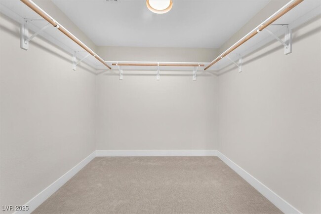 Building Photo - 2868 Vista Del Sol Ave
