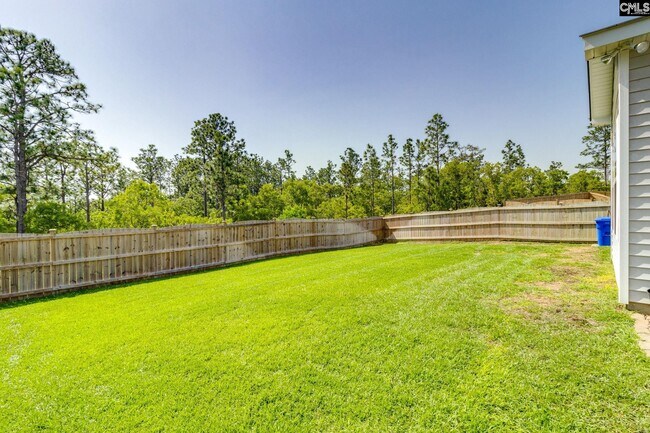 Building Photo - 1045 Ashcroft Cir