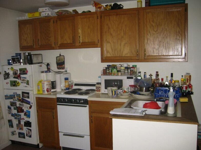 Building Photo - 16 Wait St