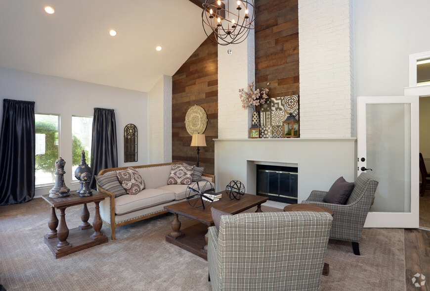 Interior Photo - Parkridge Place