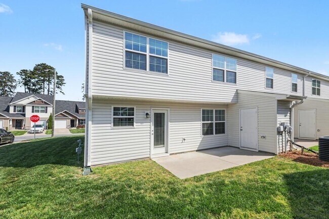 Building Photo - 3874 Copperfield Ct