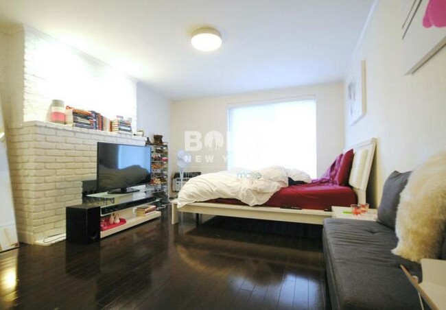 Building Photo - 1 bedroom in NEW YORK NY 10128